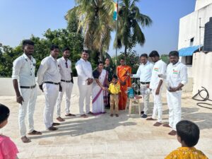 77வது சுகந்திர தினத்தை கொடி ஏற்றி கொண்டாடினர்.