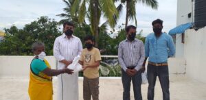சுற்றியுள்ள கிராம மக்களுக்கு ,மளிகை பொருட்கள்,கபசுரக் குடிநீர் பவுடர் பாக்கெட்,முகக்கவசம்,சனிடைசர்  வழங்கப்பட்டது.