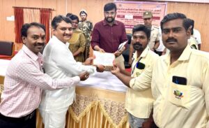 சான்றிதழ் வழங்கும் நிகழ்ச்சி நடந்தது.